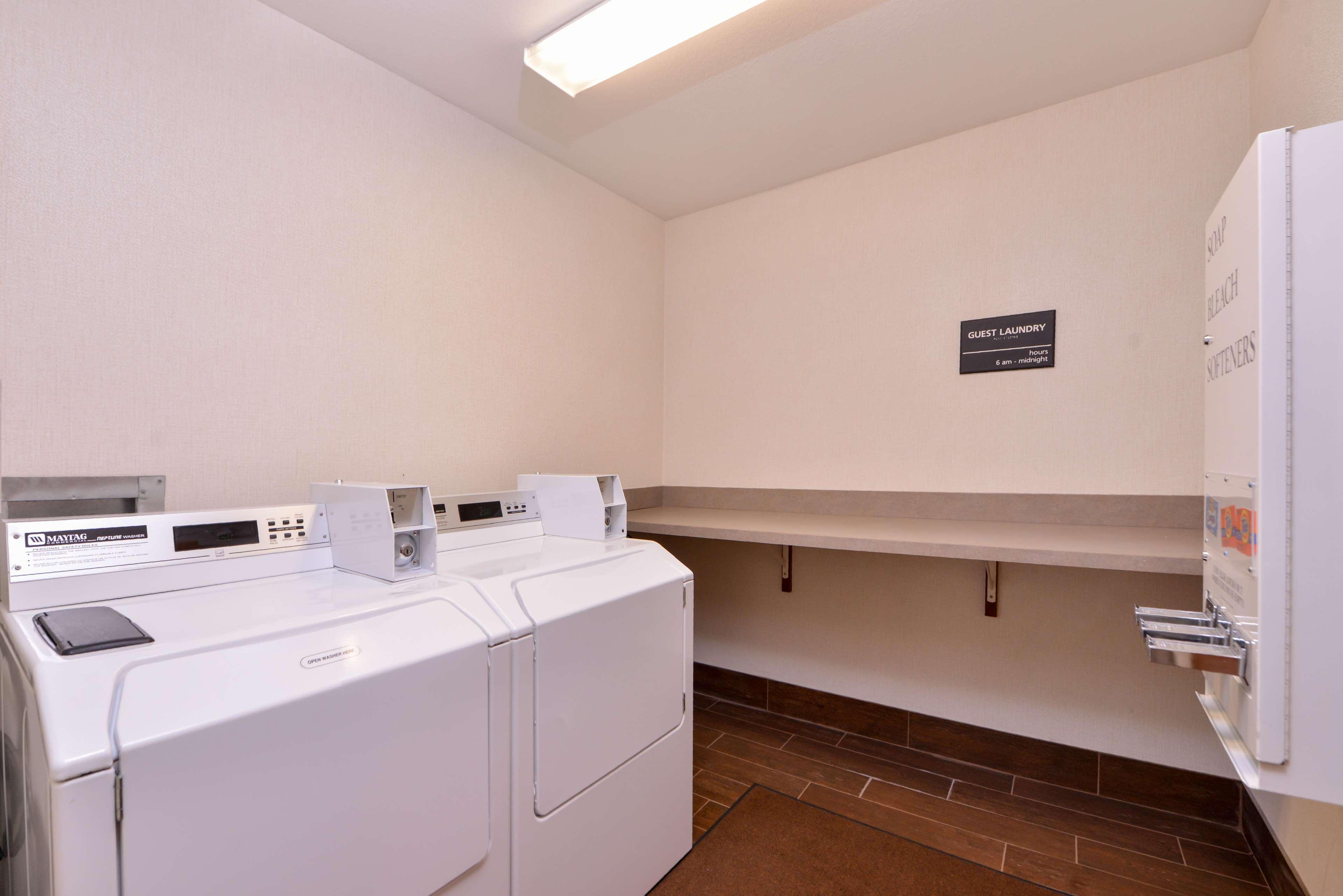 Hampton Inn York Buitenkant foto